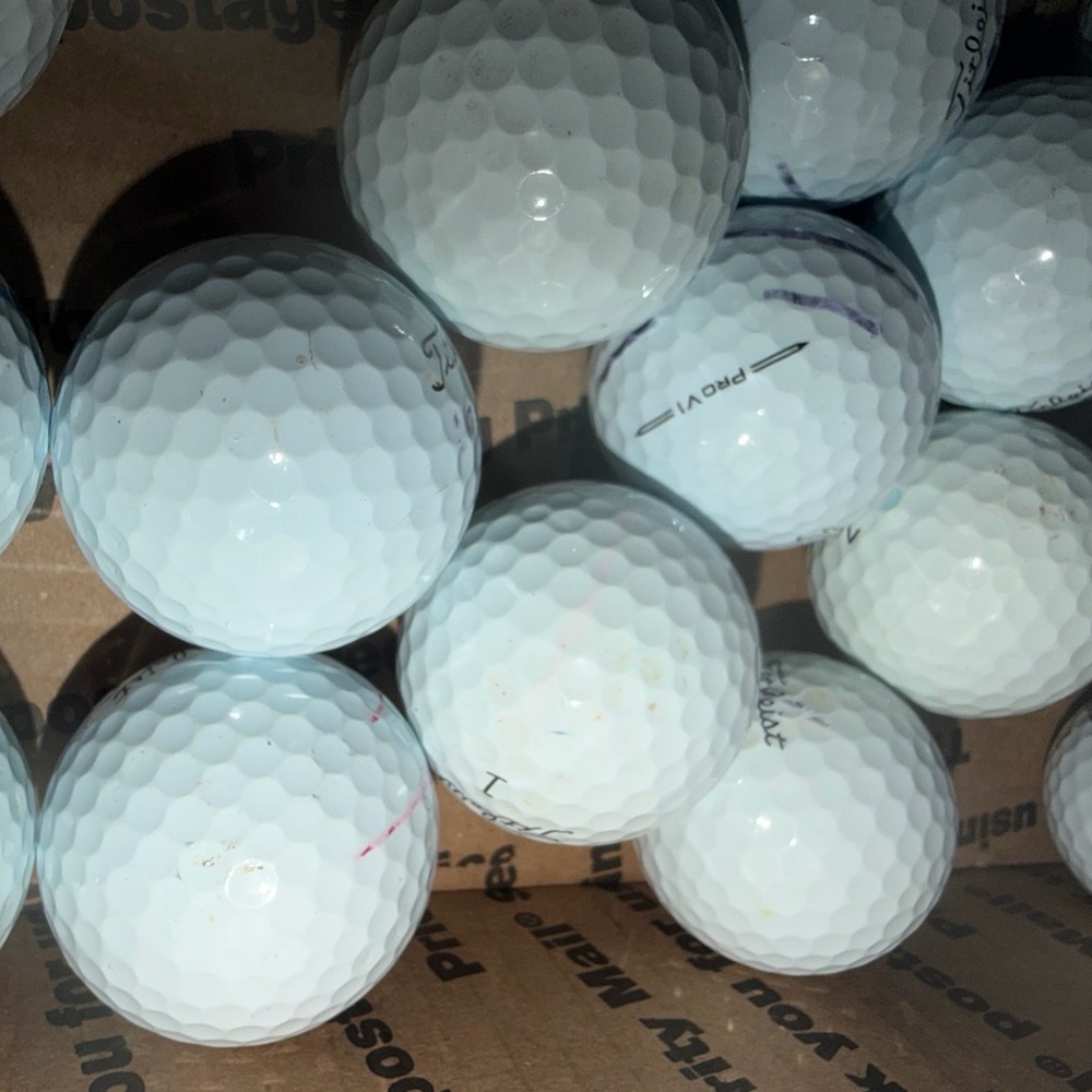 Titleist prov1 golf balls 2 dozen 24 golf balls used Titleist golf balls white - Picture 3 of 5